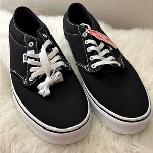 Vans Men's Black and White Canvas Sneakers